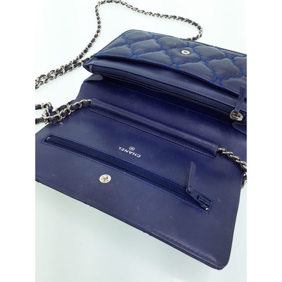 Chanel Ultra Stitch Chain Leather Wallet - Picture 4 of 9